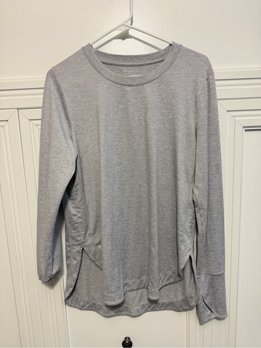 Athleta Gray Long Sleeve Performance Tee long Sleeve